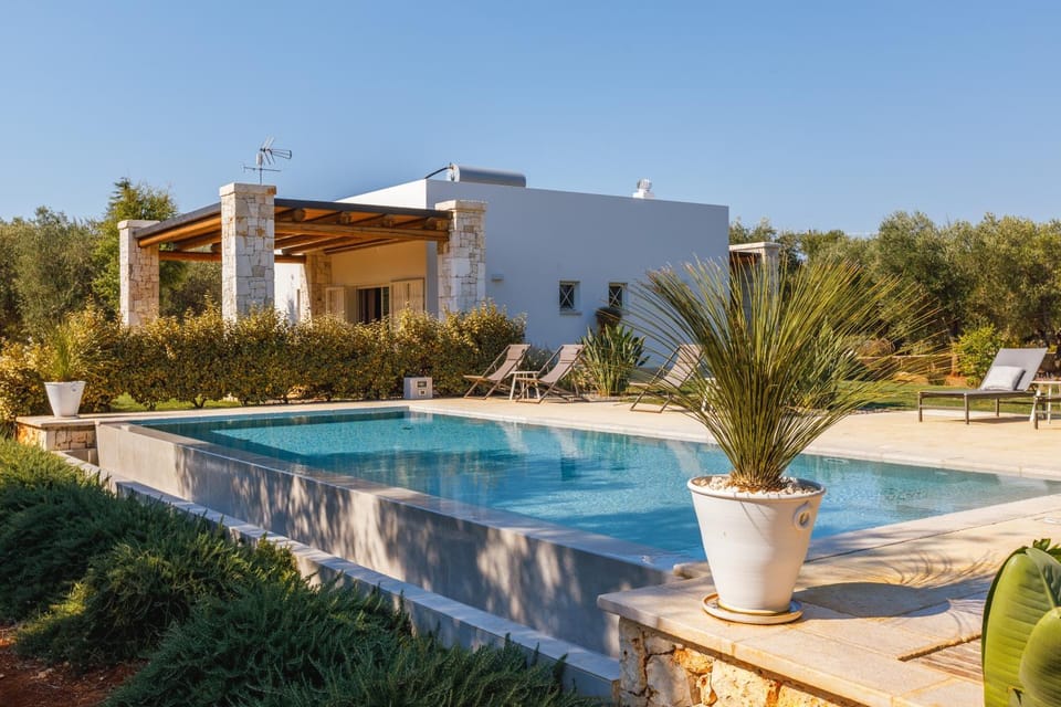 Pietra e Calce With Pool Villa in Province of Taranto