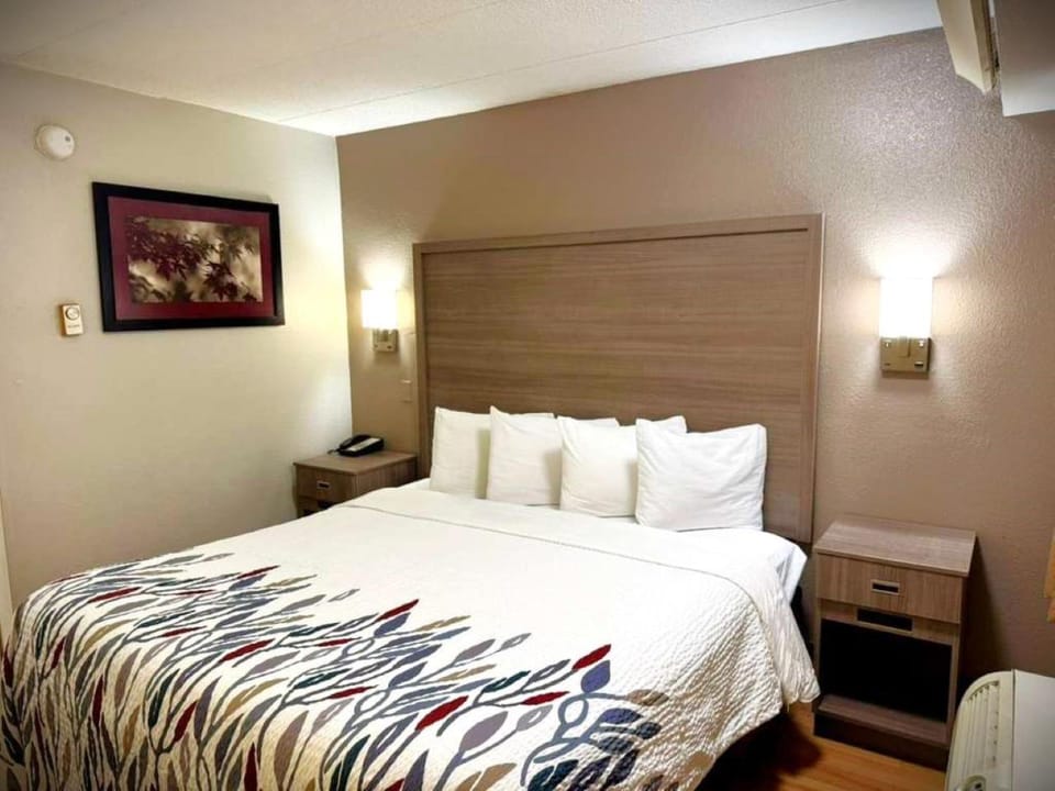 Bed, Photo of the whole room