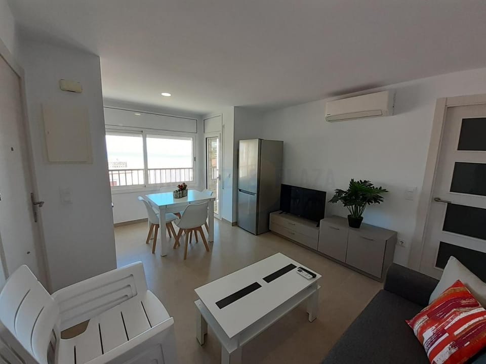 TV and multimedia, Living room, Dining area, Sea view