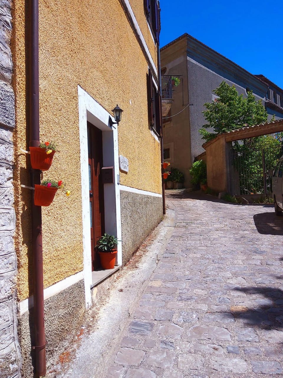 Property building, Street view