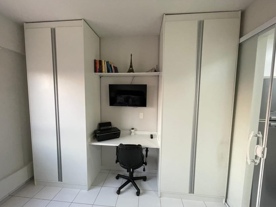 TV and multimedia, Business facilities