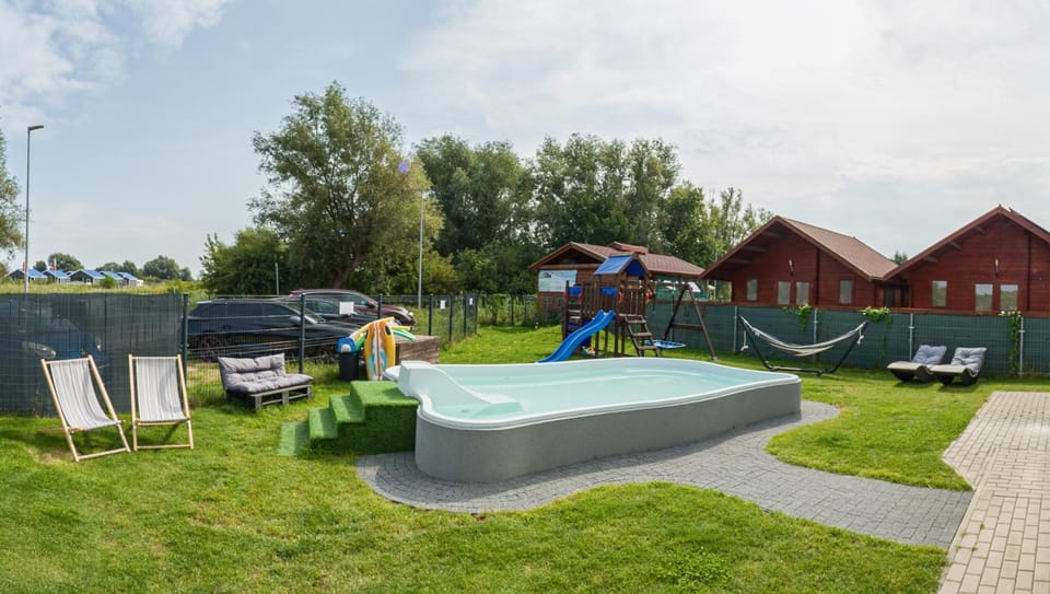 Property building, Swimming pool