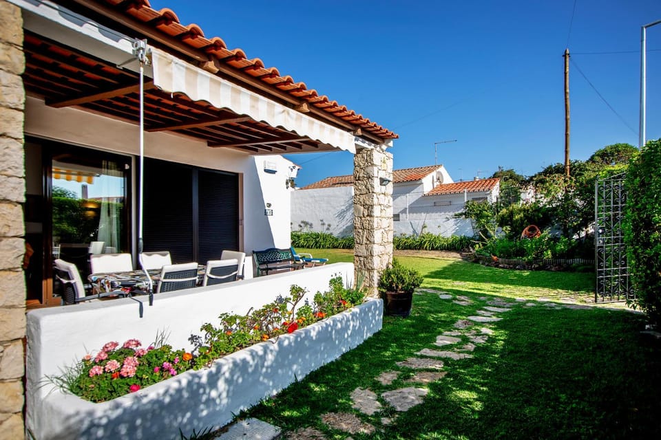 Property building, Garden