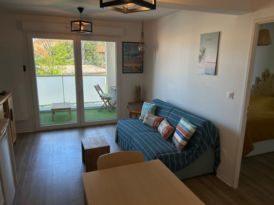 Au cœur de Lacanau Océan Appartement neuf avec parking Apartment in Lacanau
