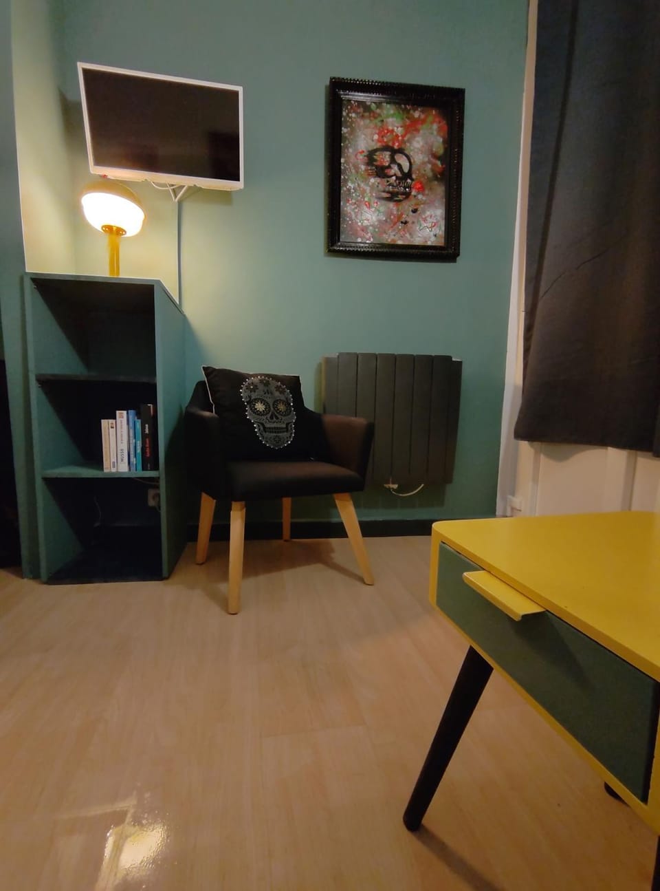 Studio calme et chaleureux Aix centre Apartment in Aix-les-Bains