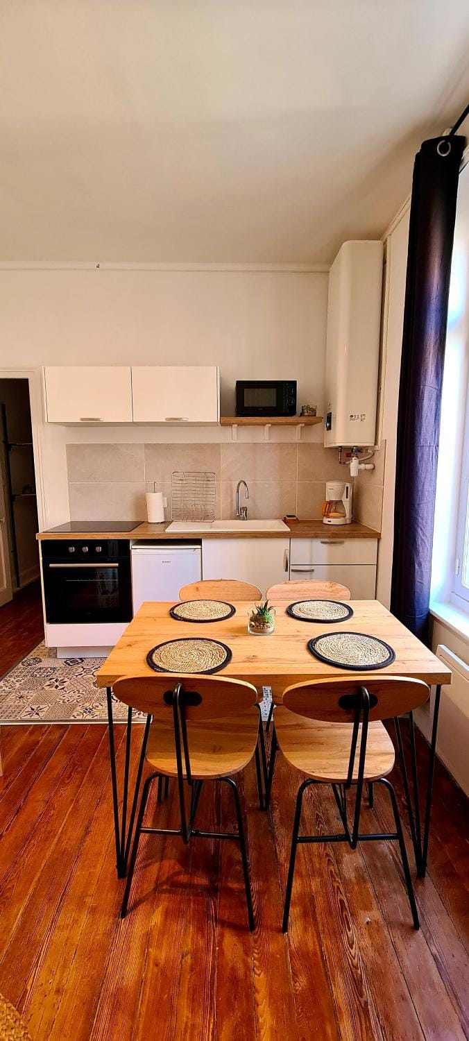 Wimereux 30m2 1 chambre et 1 canapé lit à 2 pas de la plage et du centre Apartment in Wimereux