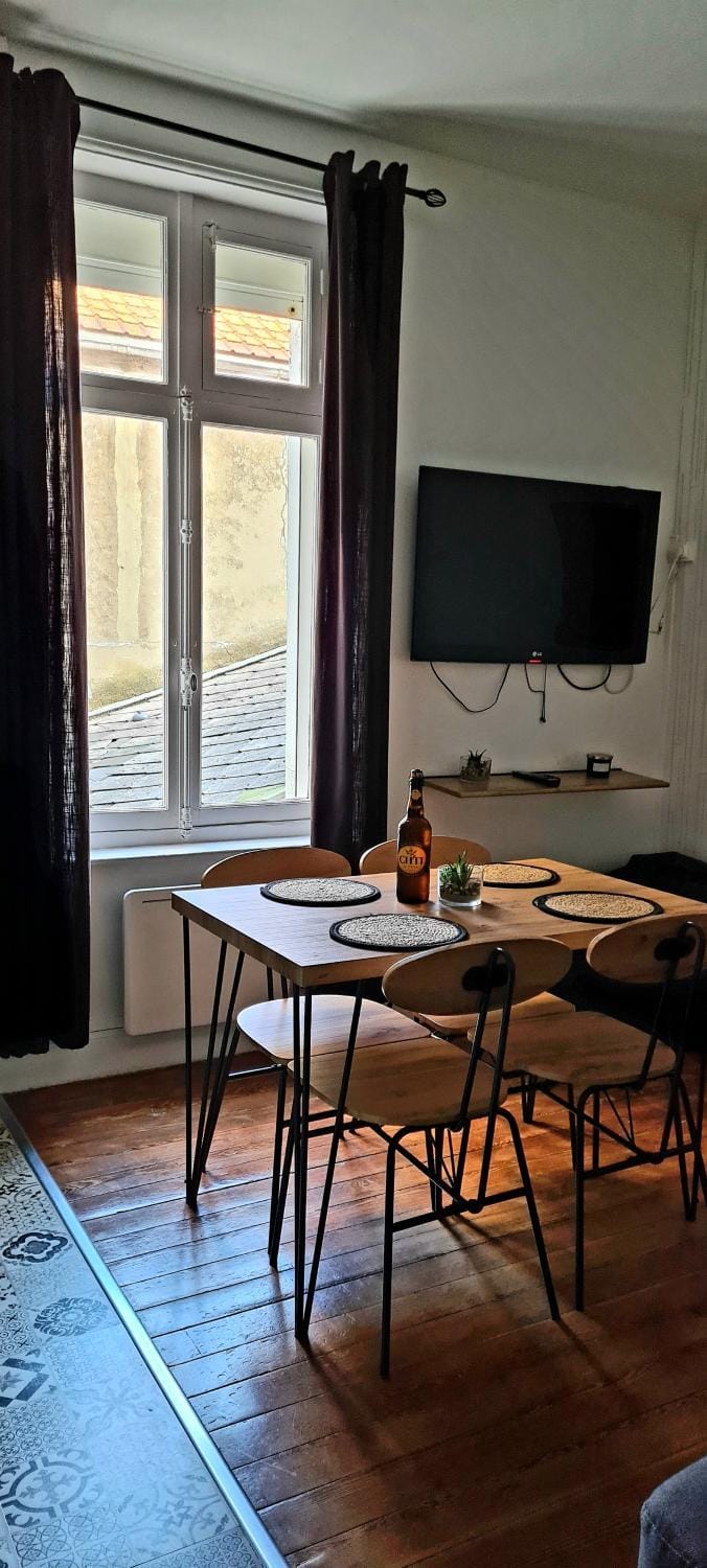 Wimereux 30m2 1 chambre et 1 canapé lit à 2 pas de la plage et du centre Apartment in Wimereux