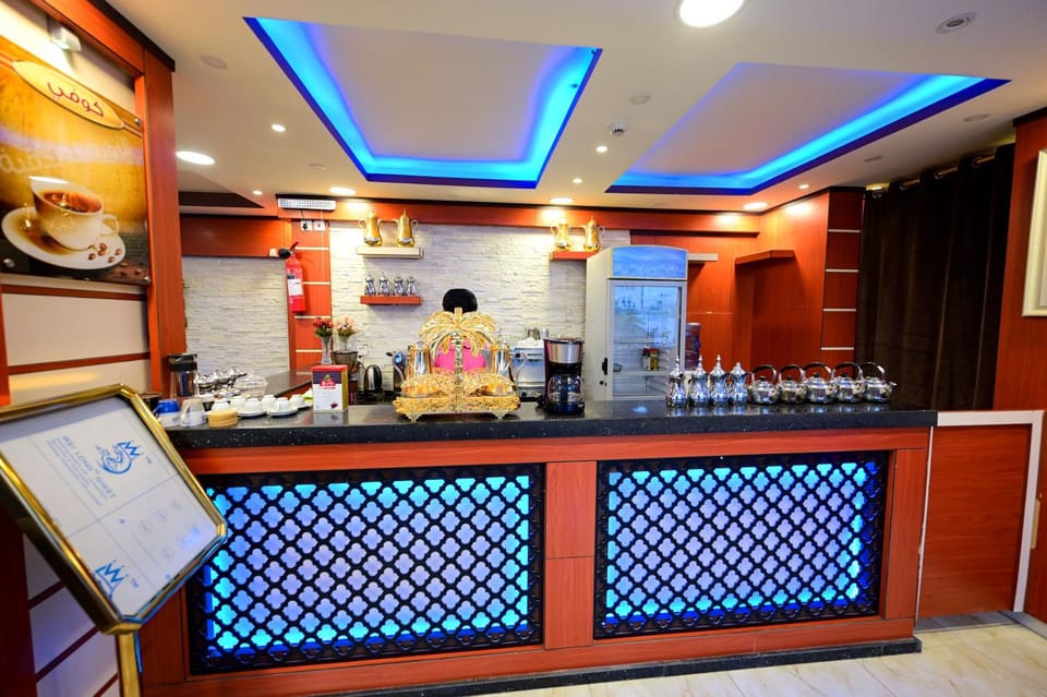 Supermarket/grocery shop, Meals, Breakfast, Breakfast, Buffet breakfast, Buffet breakfast