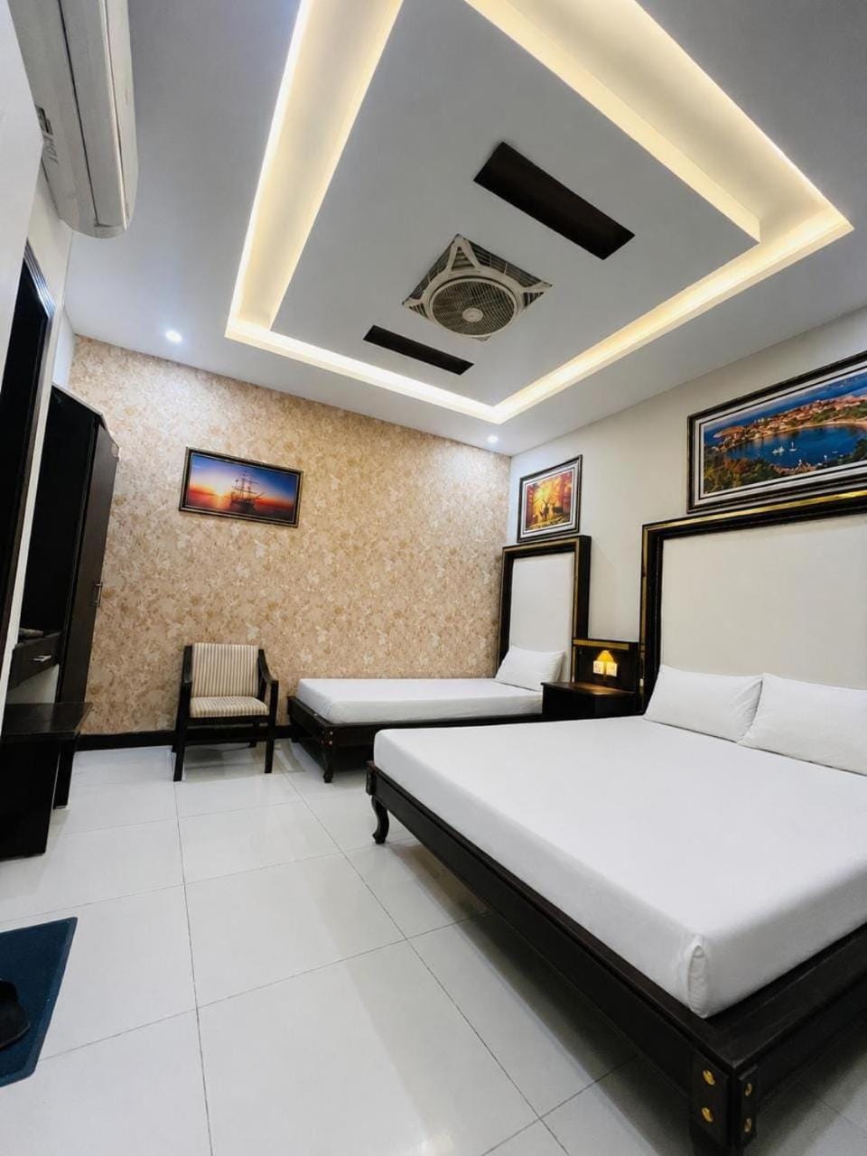 Oriole Guest House Standard Living Apartment in Islamabad Capital Territory