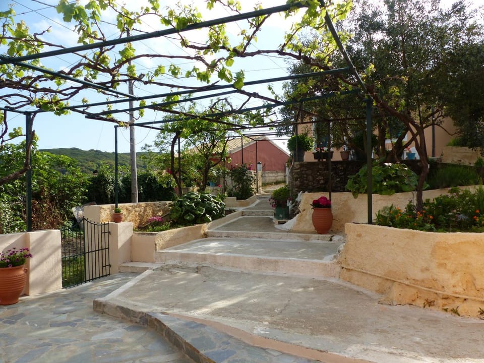 Inner courtyard view