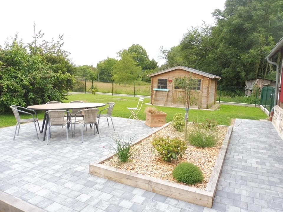 Patio, Garden