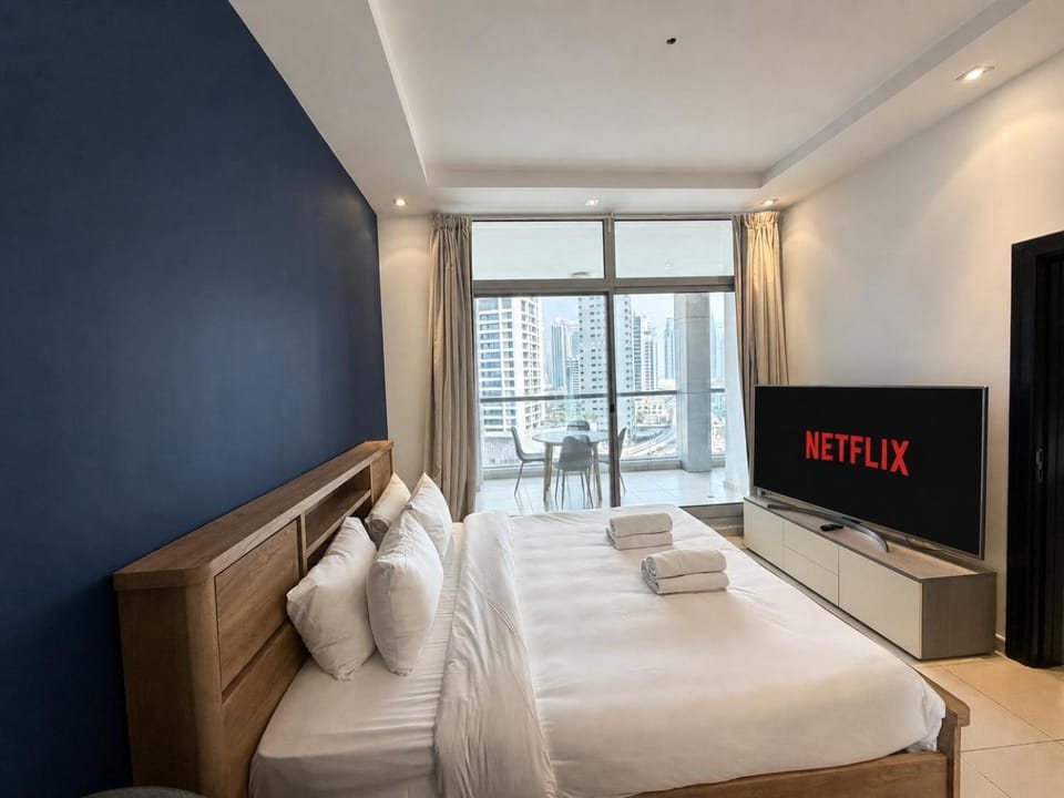 JBR Beach & Marina Walk I Ain Dubai view I 1 BDR Apartment in Dubai