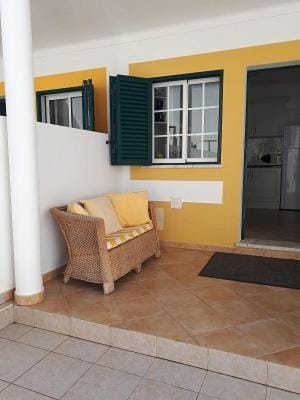 Patio, Balcony/Terrace