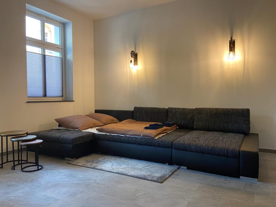 Living room, Photo of the whole room