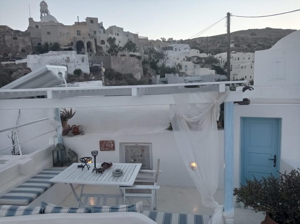 Casanova's house House in Santorini