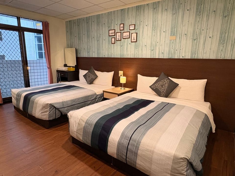 Zhiben Hotspring Apartment hotel in Kaohsiung