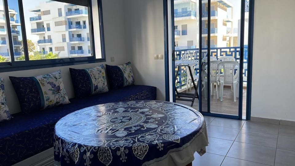 Appartement de luxe avec piscine a 5 min de la plage Apartment in Tangier-Tétouan-Al Hoceima