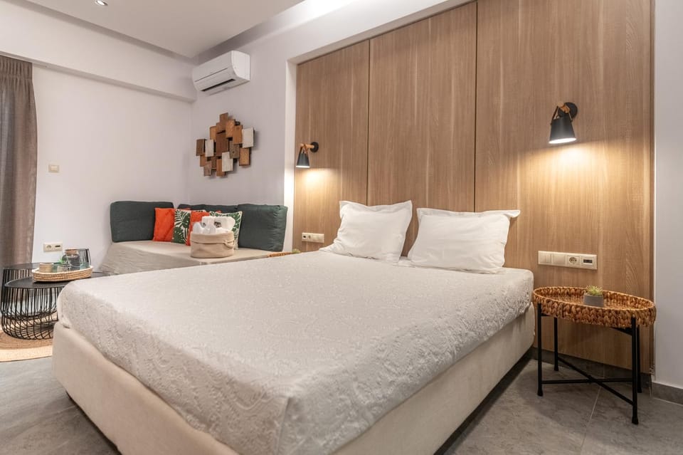 Living room, Photo of the whole room, Bedroom