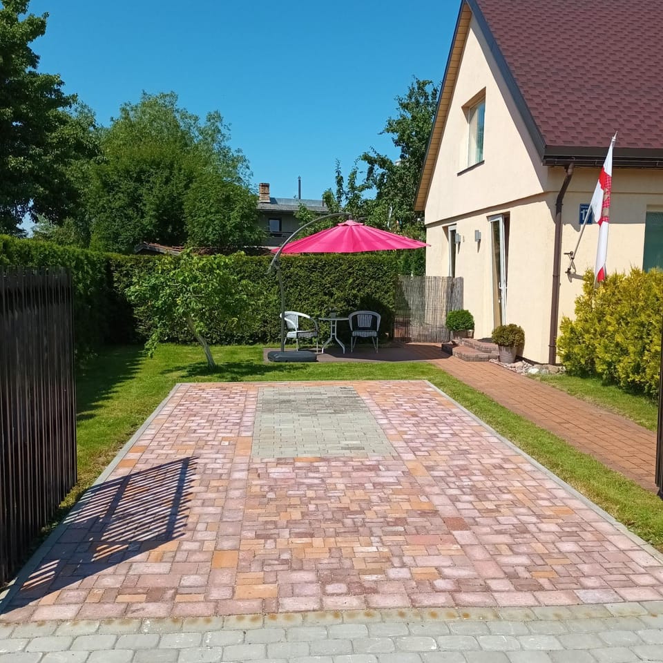 Baltā Studio with Patio & Free Parking Apartment in Latvia