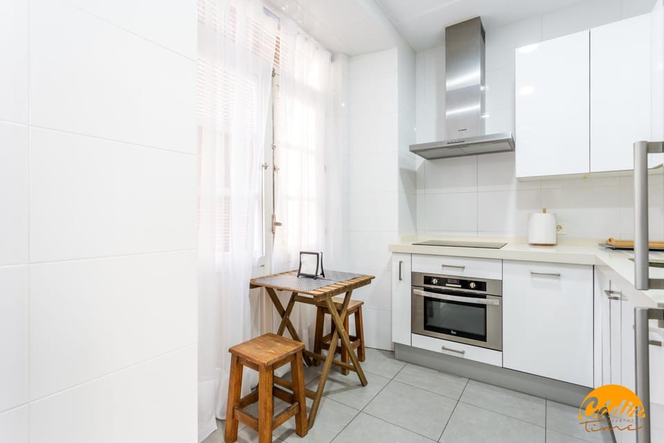 Balcony/Terrace, oven, stove, kitchen