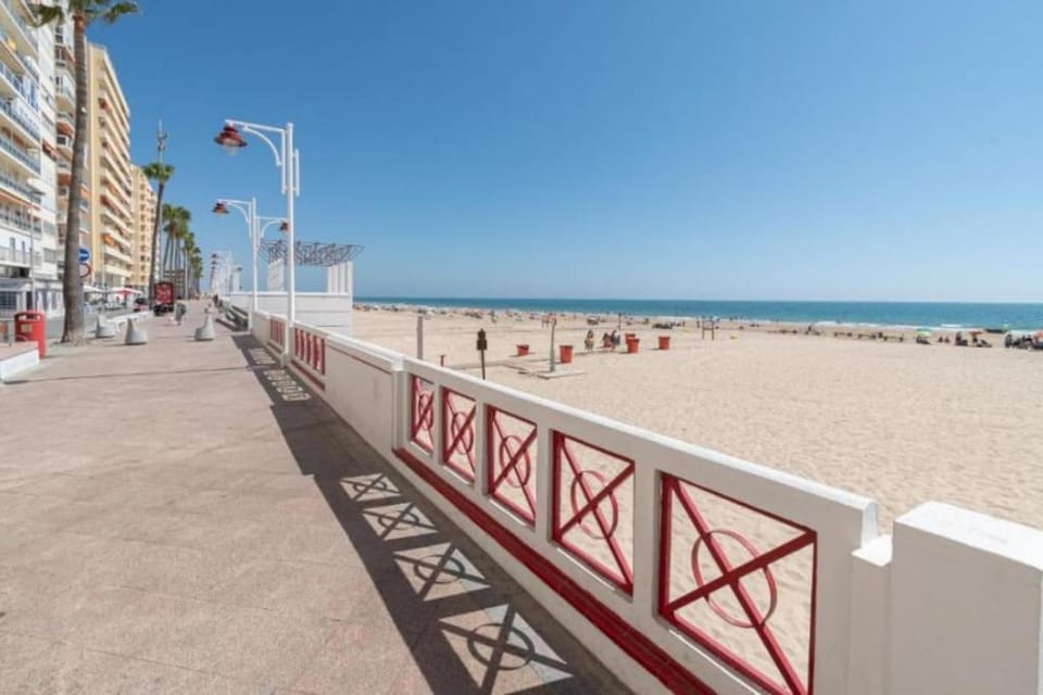 Nearby landmark, Day, Natural landscape, Fishing, Snorkeling, Beach, Windsurfing, Canoeing, Diving, Evening entertainment, Sea view, Entertainment, children, Family, sunbed