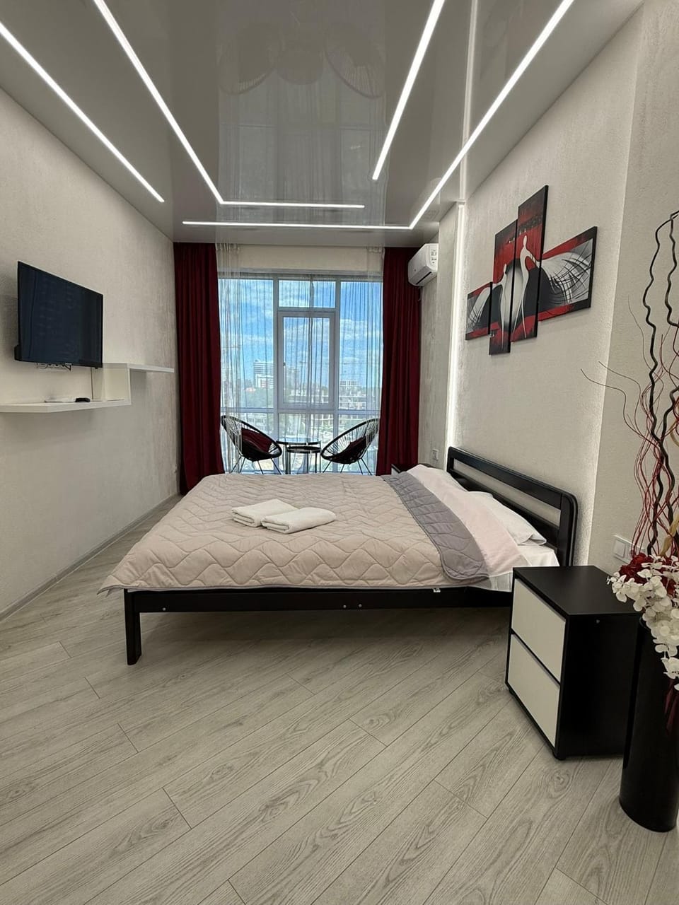 Bed, TV and multimedia, Bedroom, air conditioner