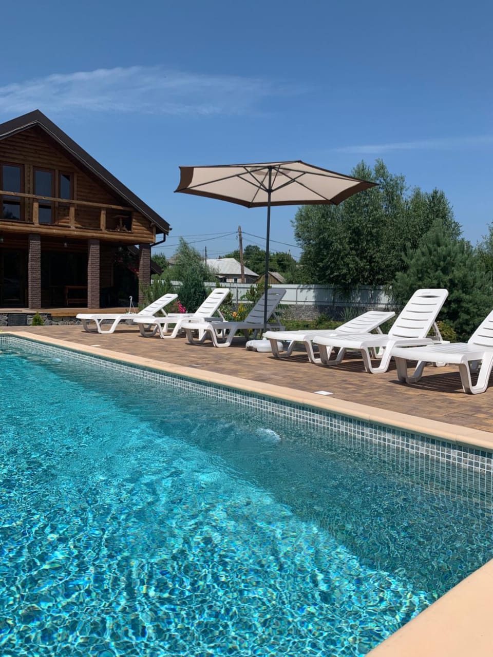 Property building, Swimming pool