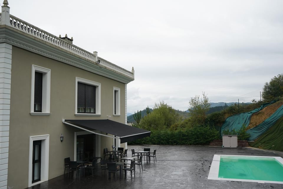 Rural Palace Apartment in Basque Country