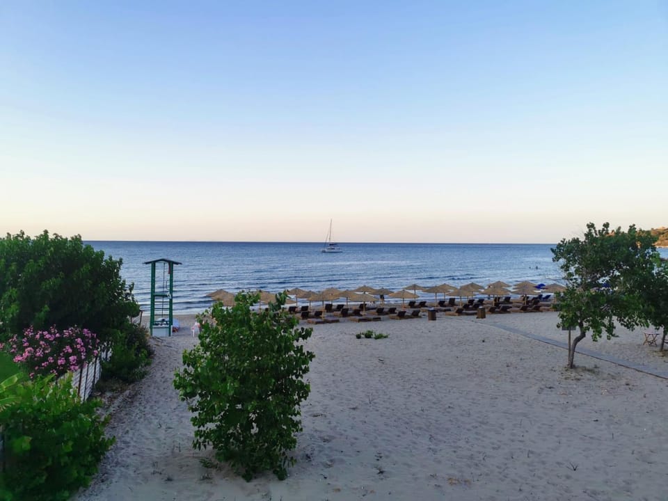 Beach, Sea view, sunbed