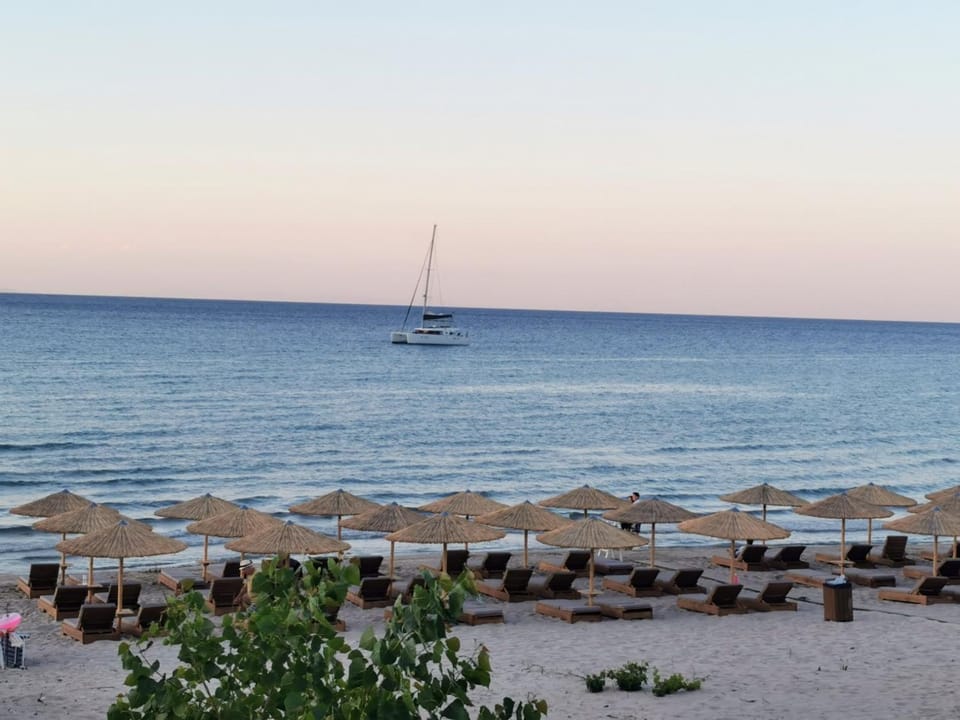 Beach, Sea view, sunbed