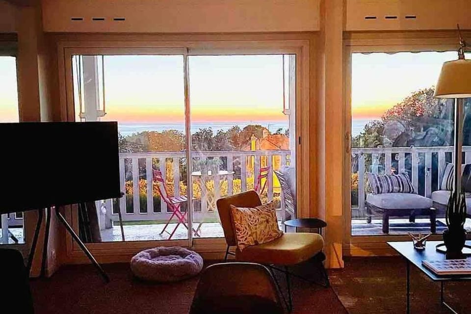 Appartement de standing vue mer 63 m2 Apartment in Trouville-sur-Mer
