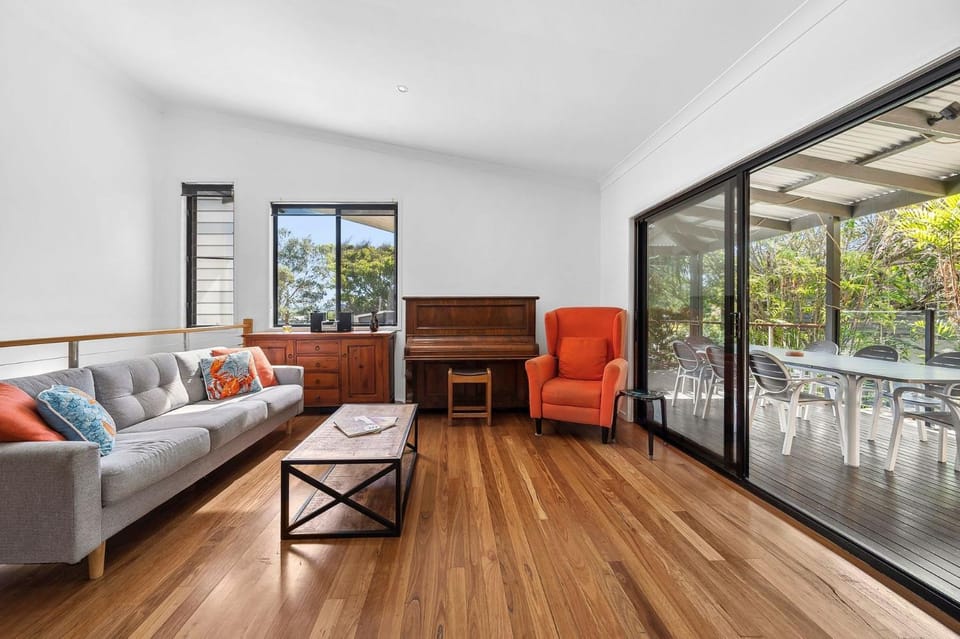 252 David Low Way House in Peregian Beach