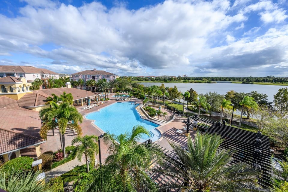 Lake view, Pool view, Swimming pool, Swimming pool