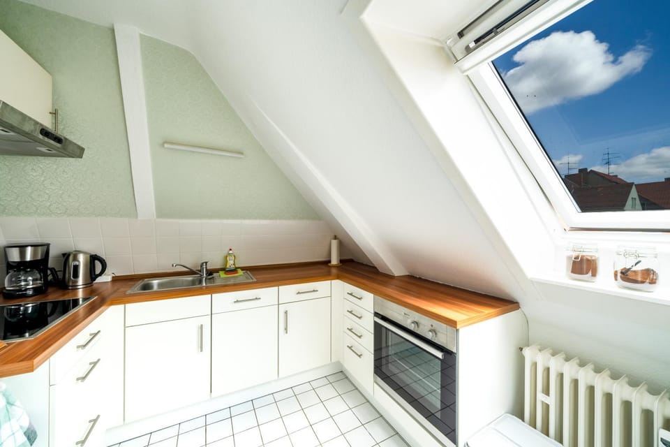 Coffee/tea facilities, Kitchen or kitchenette