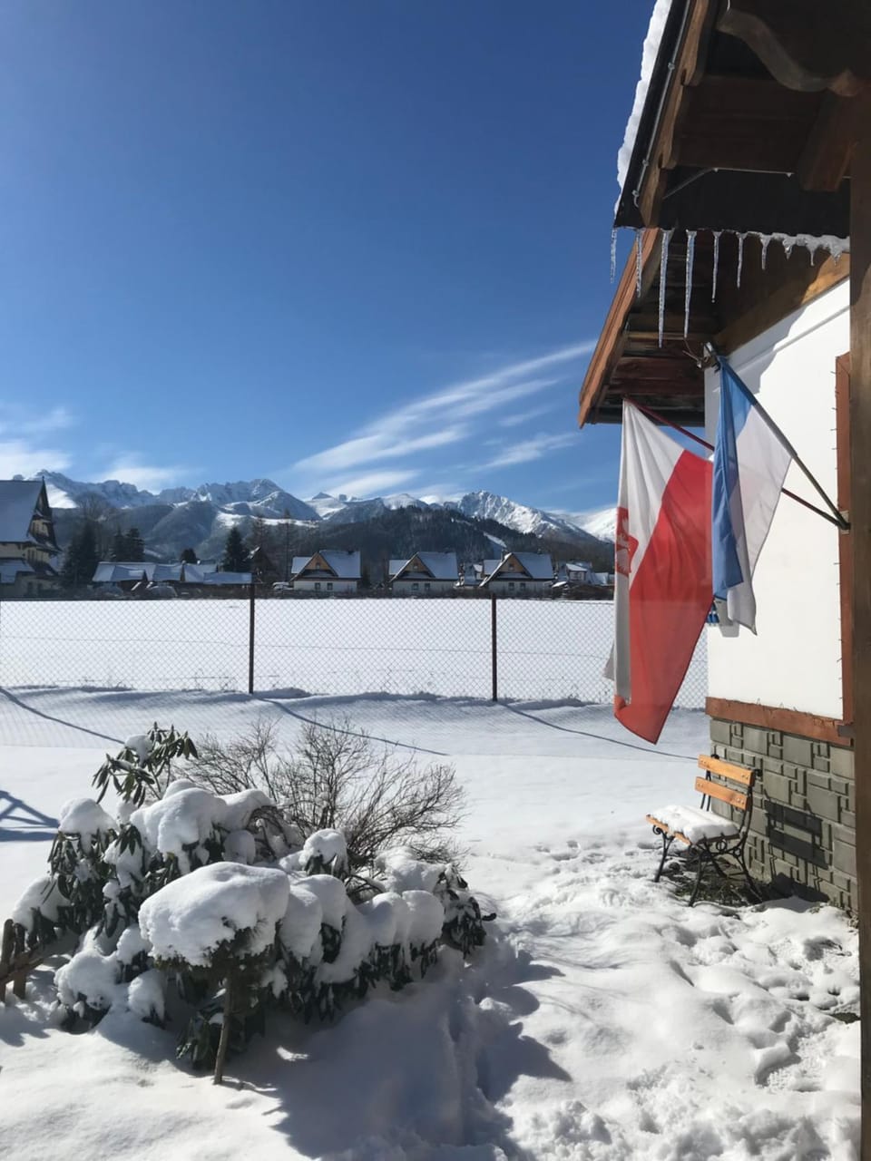 Villa jumper Apartament 3 POKOJOWY Aneks KUCHENNY 3 łazienki pobyt na termach dla 2os, gratis Vacation rental in Zakopane