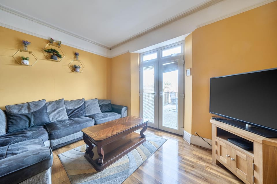 4Br Sea View Escape-Near Snowdonia& Coastal Trails House in Wales