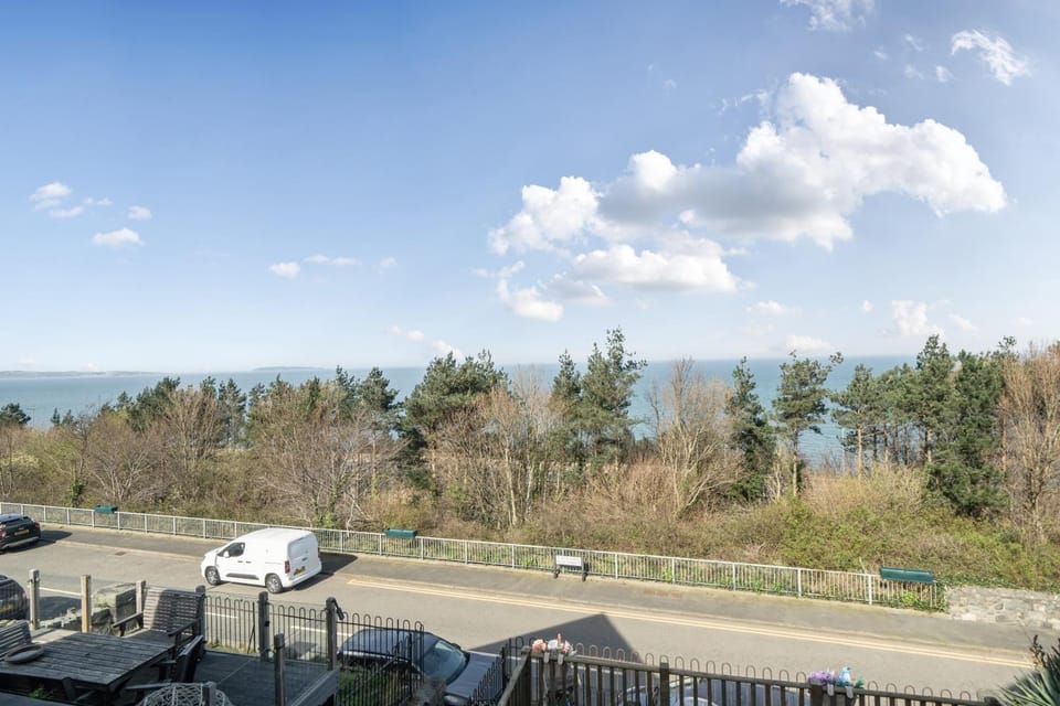 4Br Sea View Escape-Near Snowdonia& Coastal Trails House in Wales