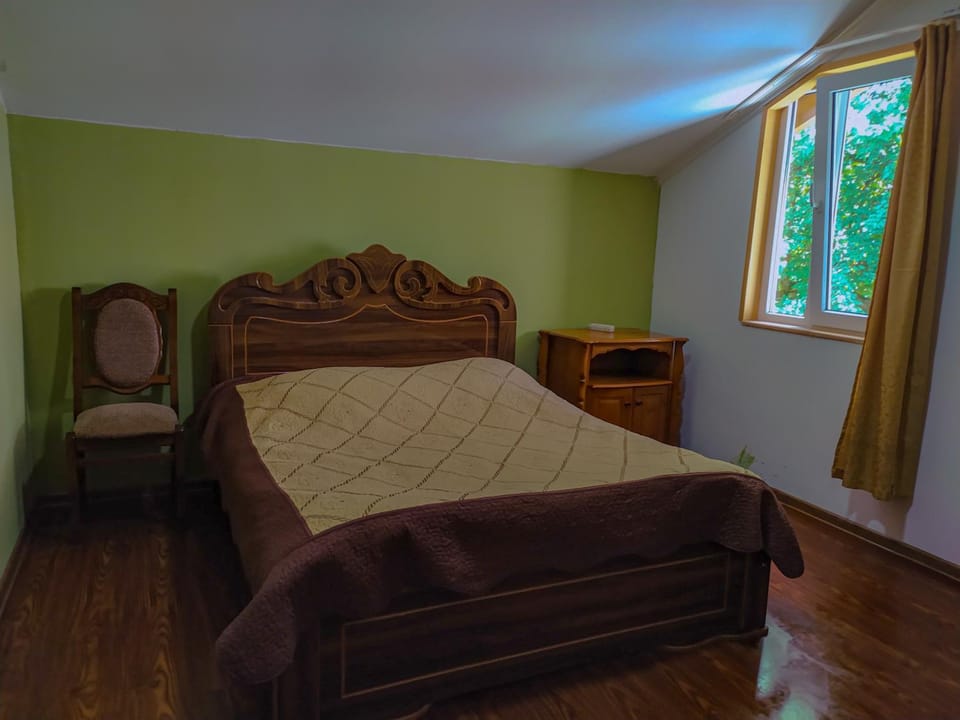 Green House Nakra Bed and Breakfast in Georgia