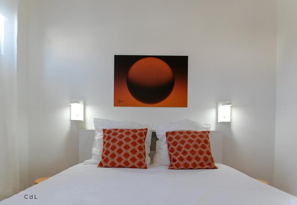 Bed, Decorative detail, Bedroom