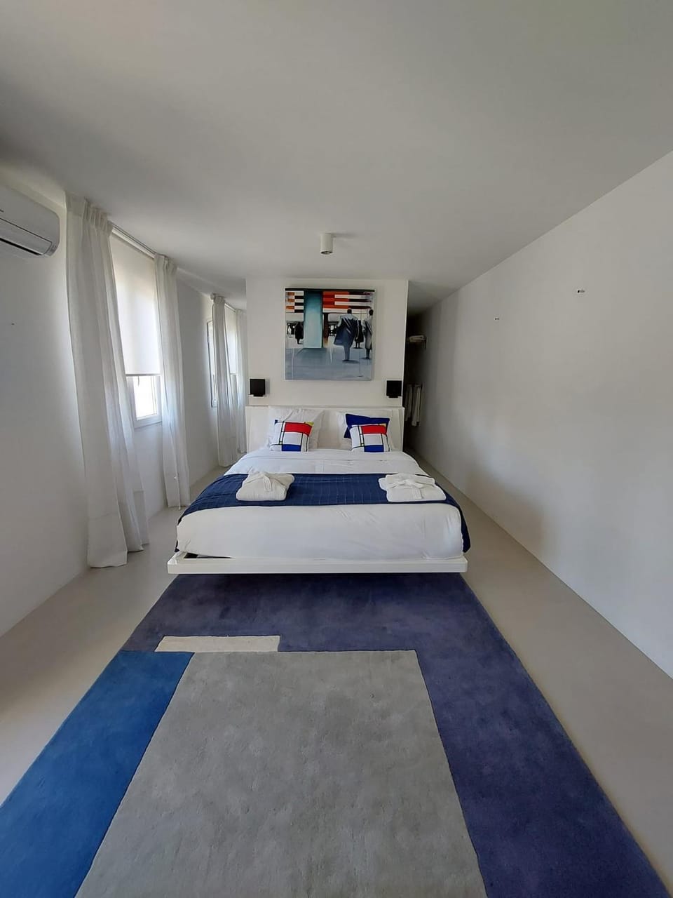 Bed, TV and multimedia, Photo of the whole room, Bedroom, air conditioner