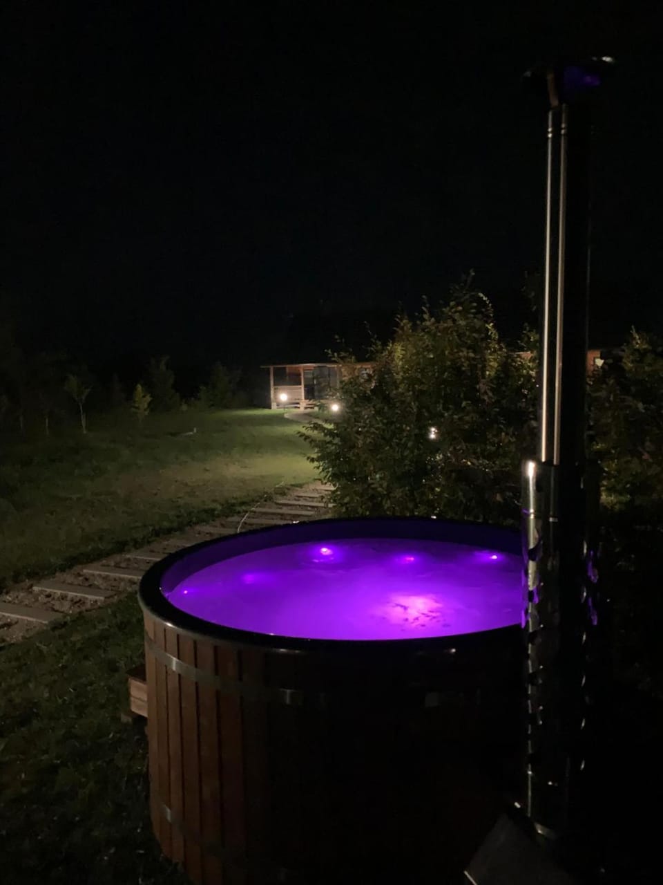 Garden, Hot Tub