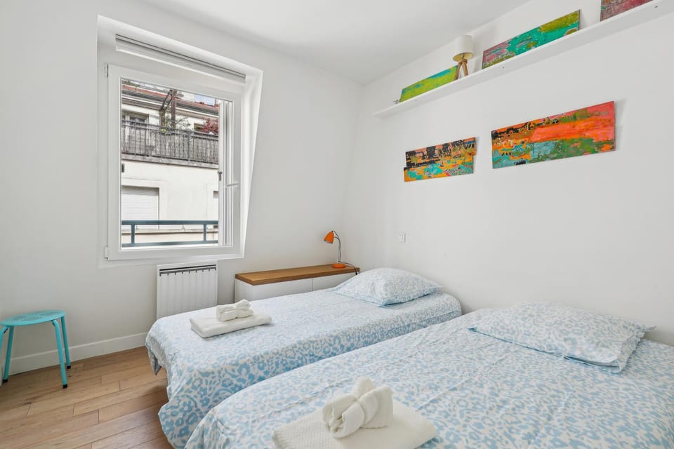 Nice apartment in the heart of Paris by Weekome Apartment in Paris