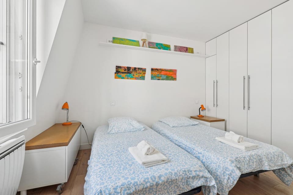 Nice apartment in the heart of Paris by Weekome Apartment in Paris