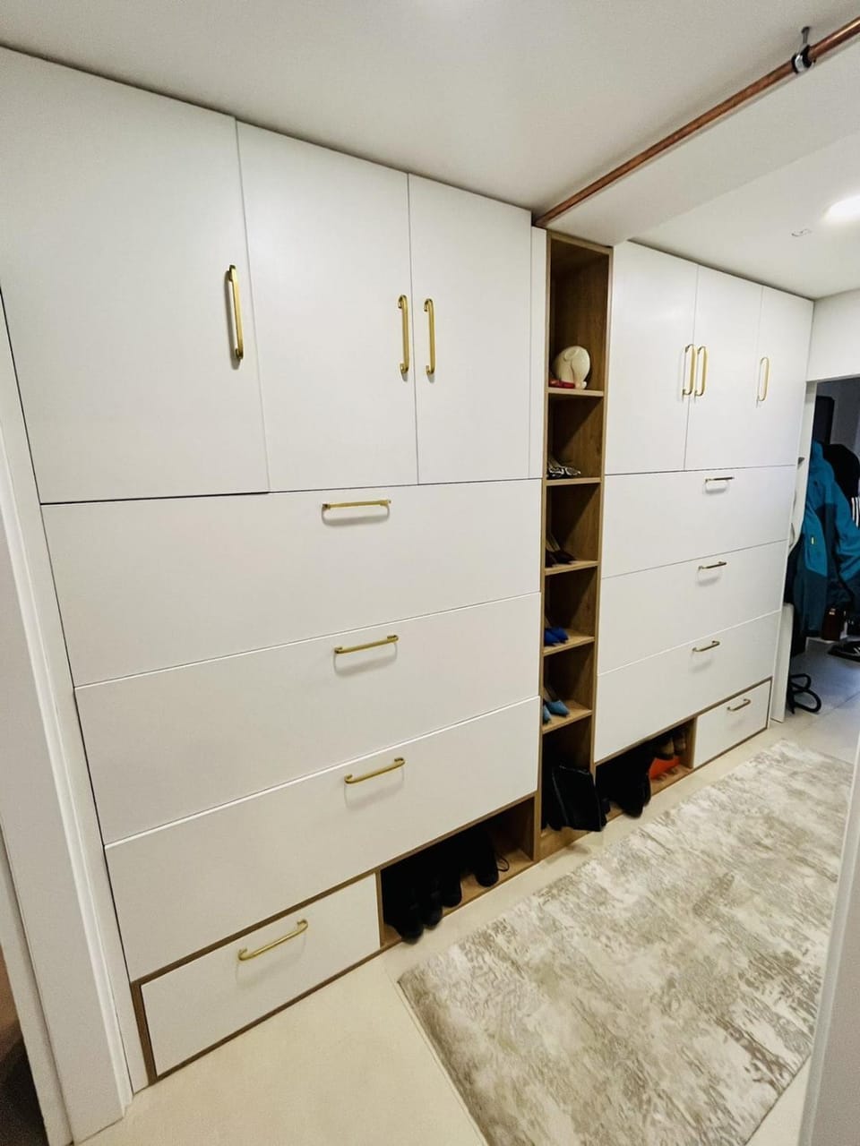 wardrobe