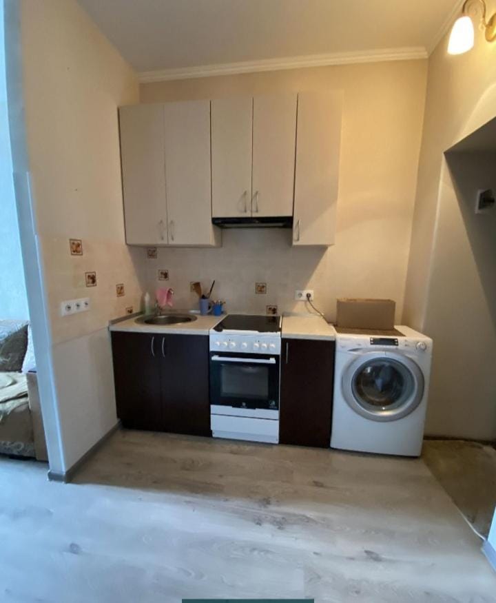 Возле вокзала в Сердце Одессы студія Apartment in Odessa