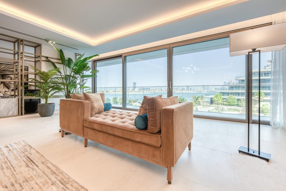 Palm Jumeirah Luxury Apartments by Propr Apartment in Dubai