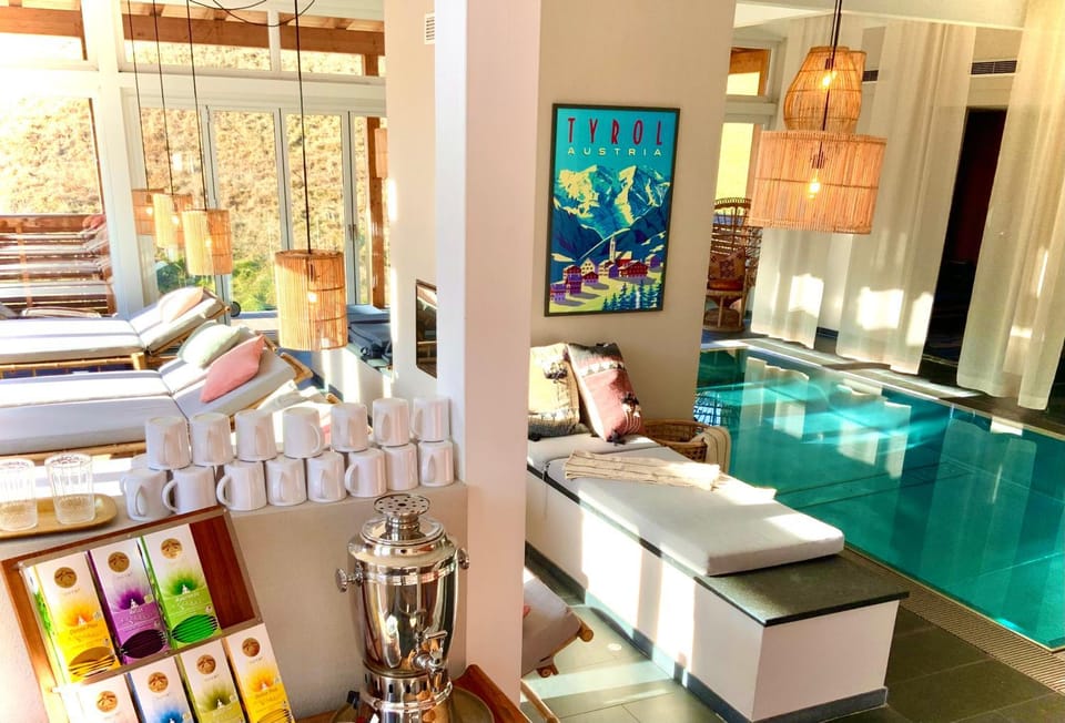 Spa and wellness centre/facilities, Swimming pool