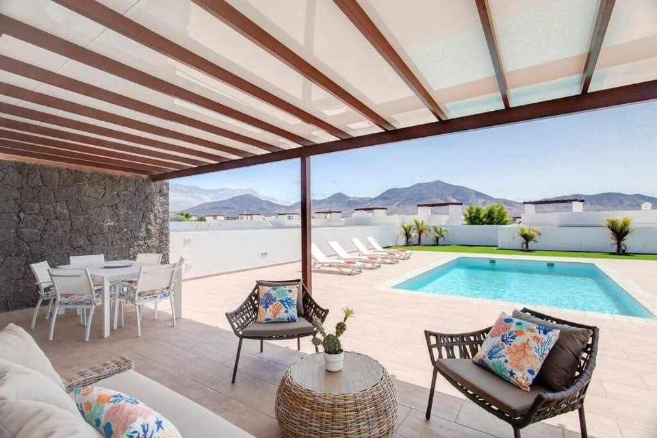 Balcony/Terrace, Pool view