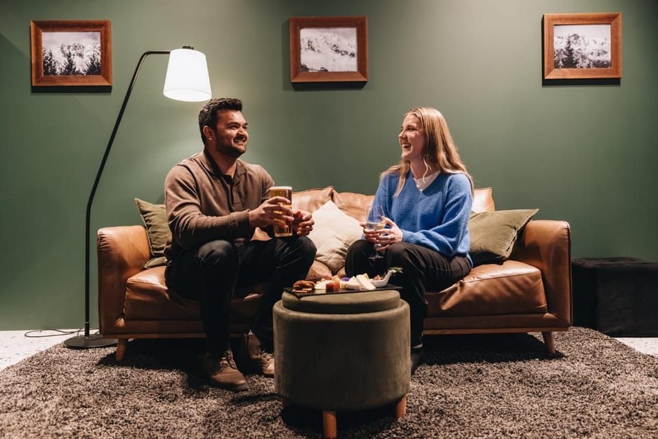 Lounge or bar