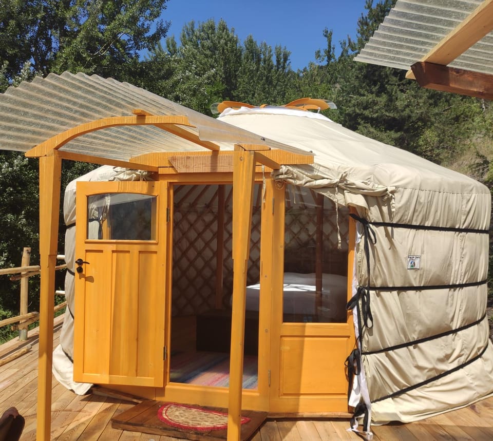Glamping la Cascina d'Orleans Luxury tent in Aosta Valley, Italy